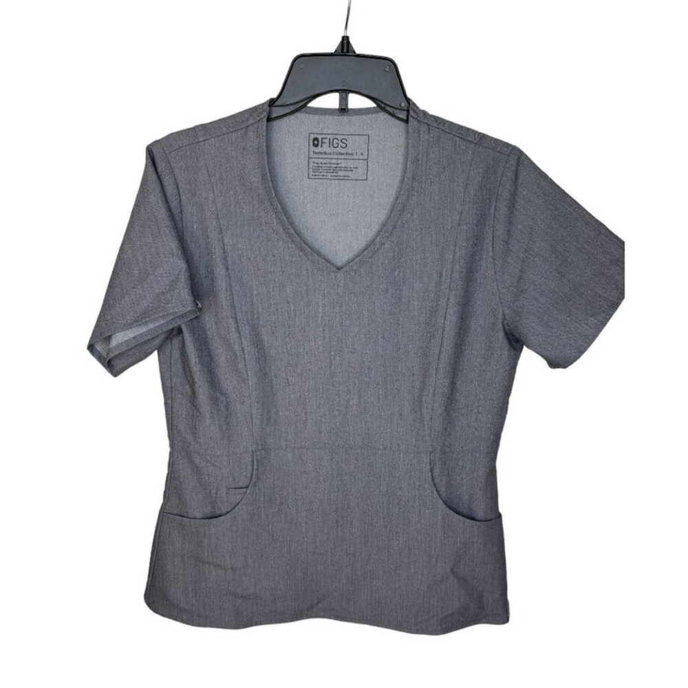 Figs Women's Short Sleeve V-Neck Scrub Top in Heather Gray
